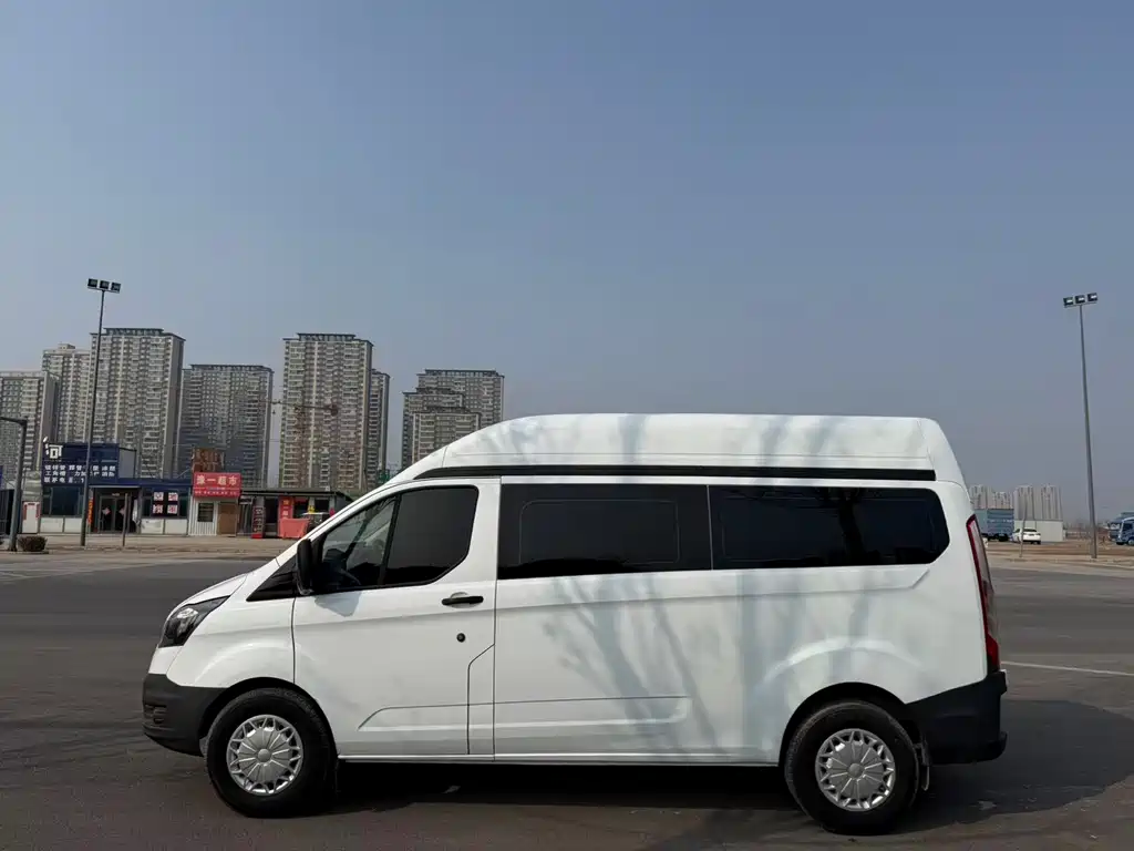 Ford Transit 2018 — фото 13