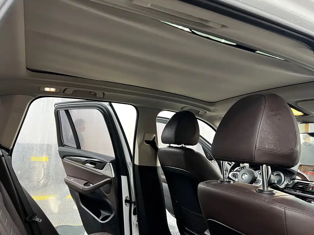 BMW X3 2018 — фото 12