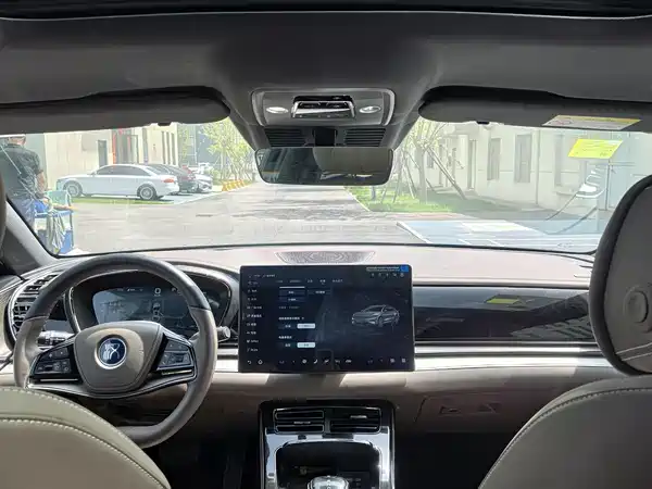 BYD Han 2025