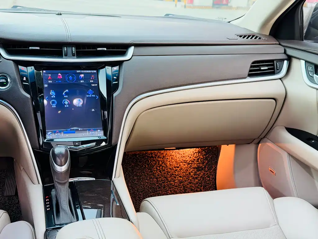 Cadillac XTS 2014 — фото 9