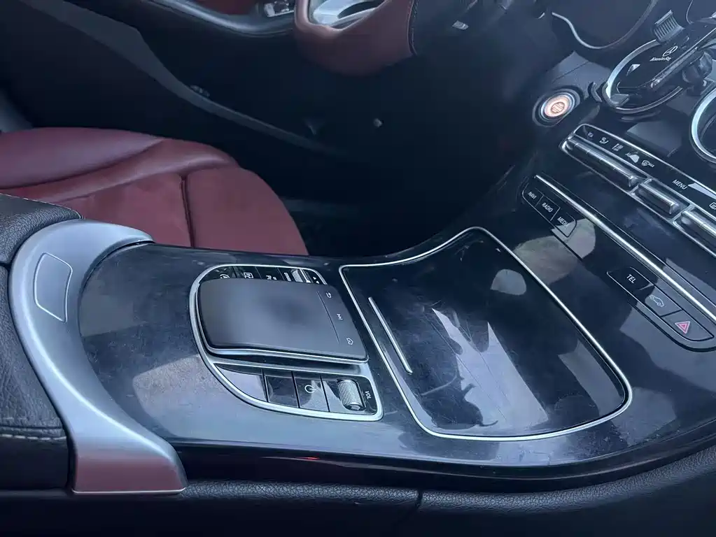 Mercedes-Benz C-Class 2020 — фото 16