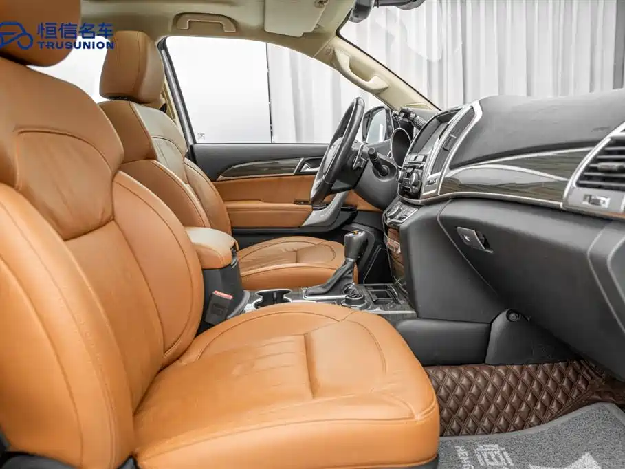 Haval H9 2016 — фото 15