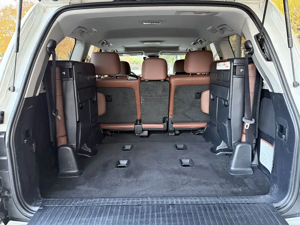 Toyota Land Cruiser 2019 — фото 14