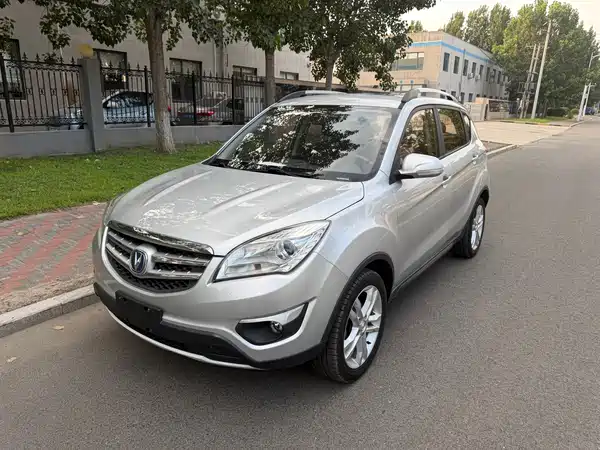Changan CS35 2015