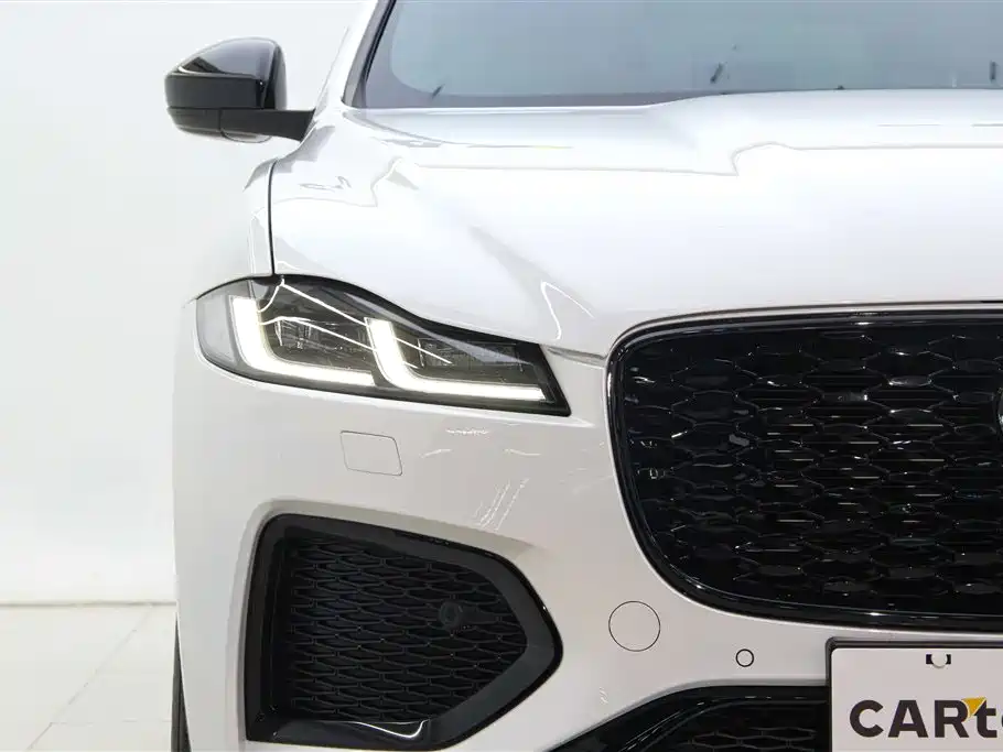 Jaguar F-PACE 2023 — фото 12