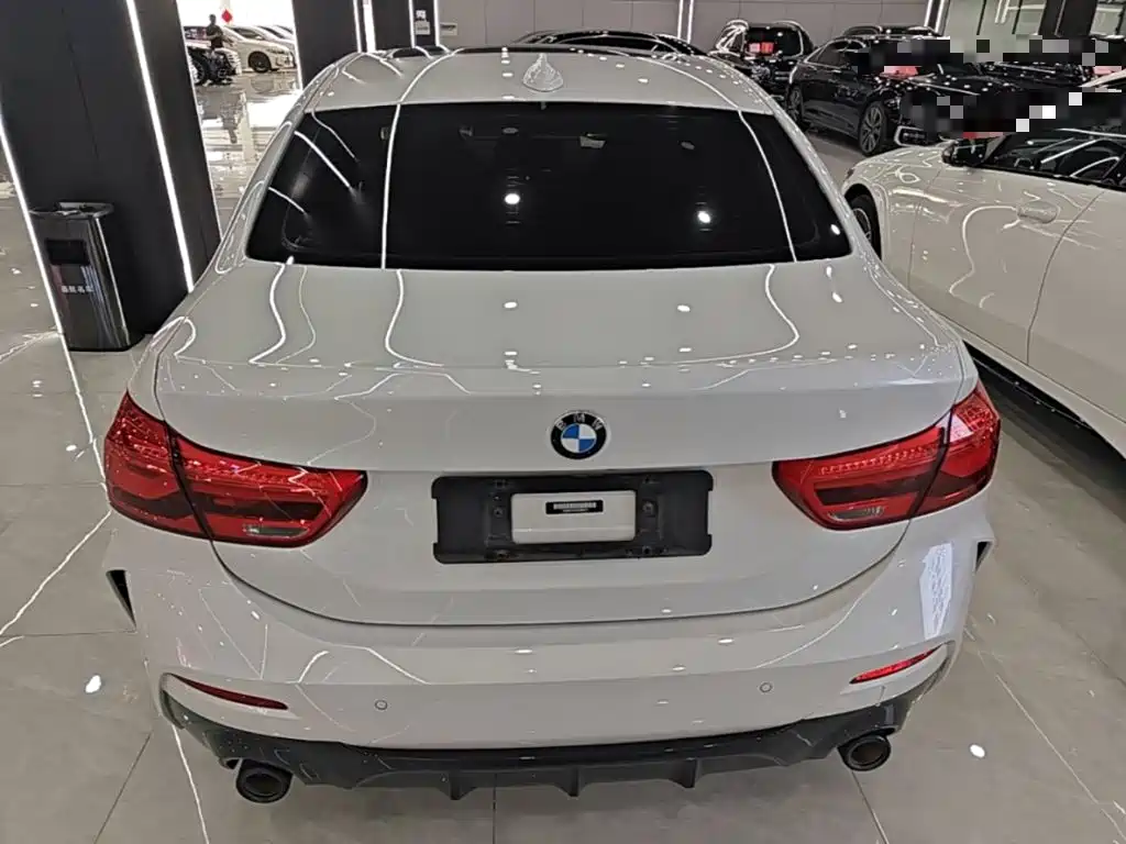 BMW 1 Series 2022