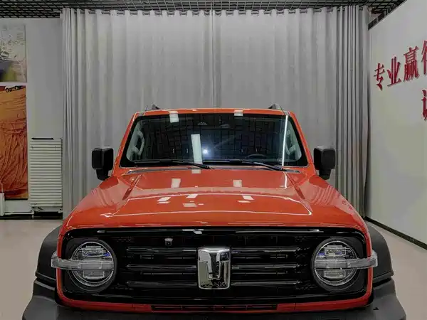 Tank 300 2021