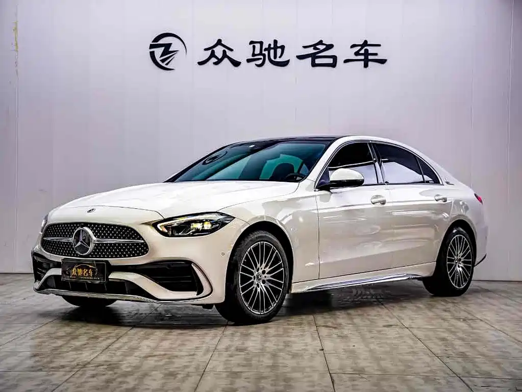 Mercedes-Benz C-Class 2025 — фото 1