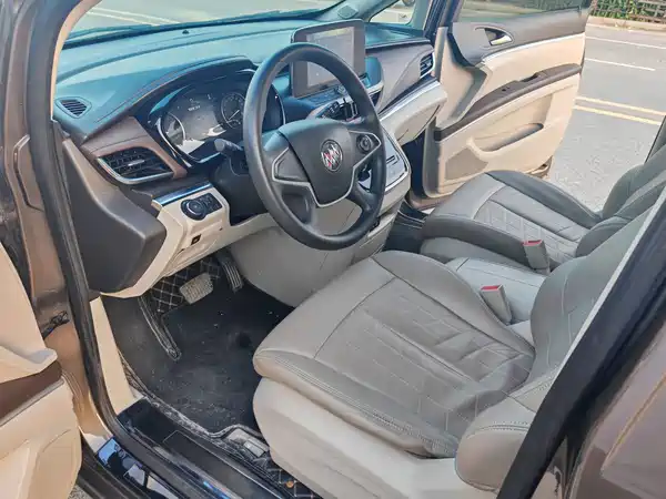 Buick GL8 2022