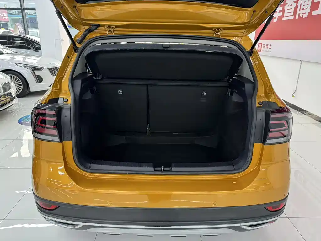 Volkswagen T-Cross 2020 — фото 13
