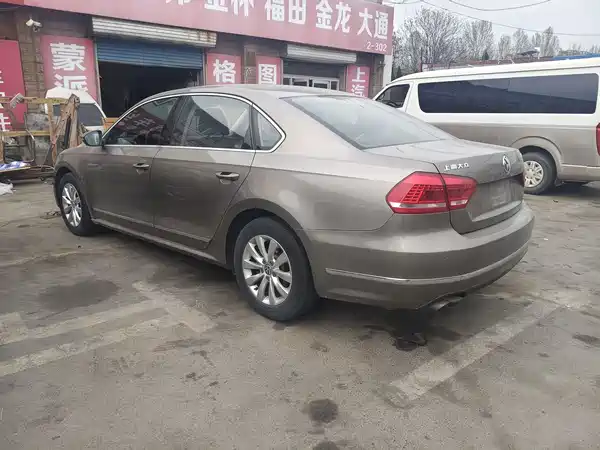 Volkswagen Passat 2014