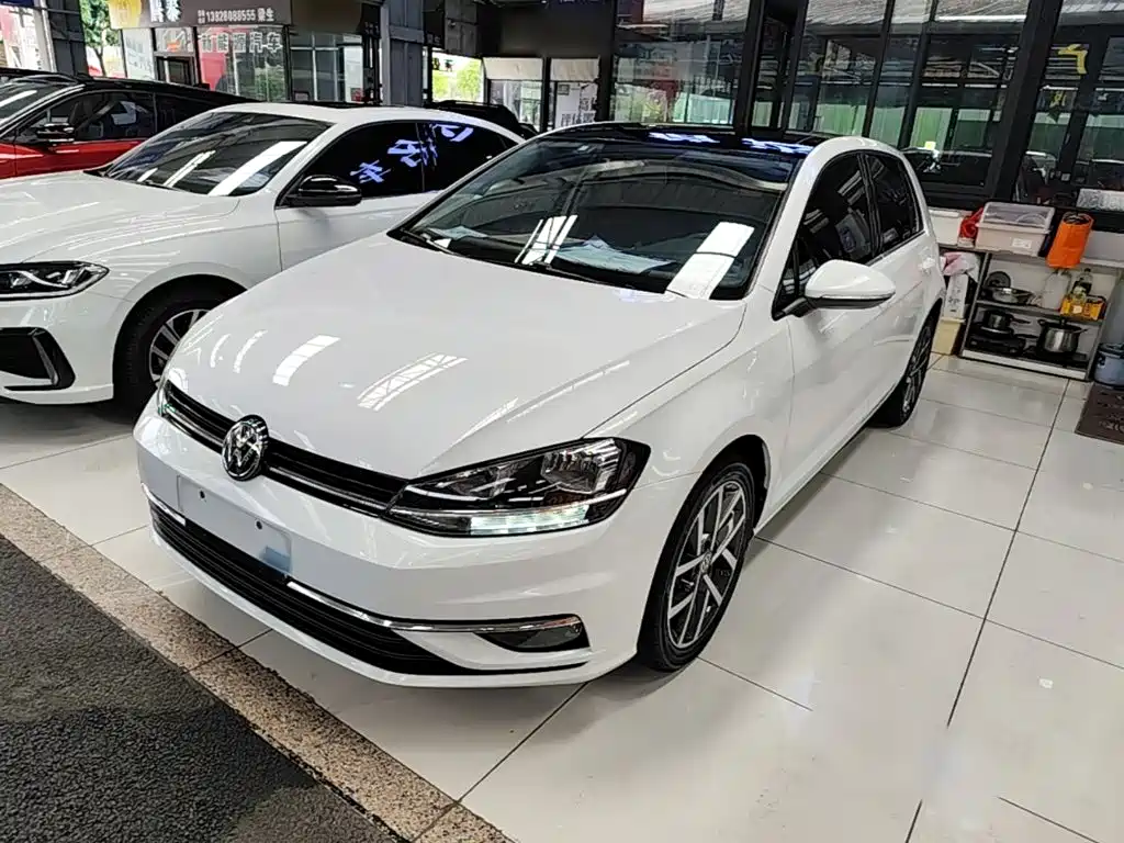 Volkswagen Golf 2020
