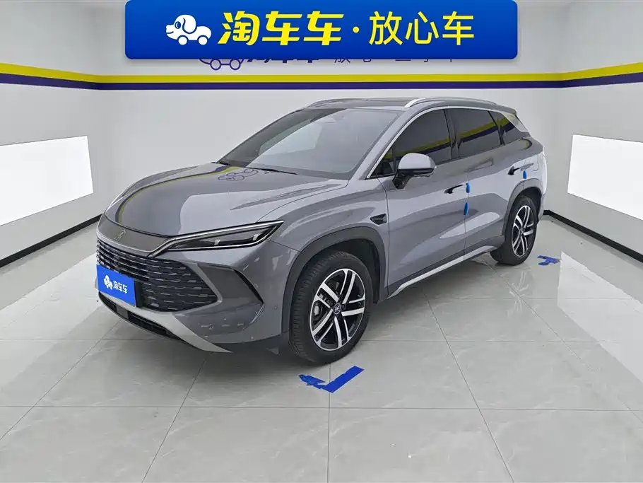 BYD L DM-i 2025 — фото 1