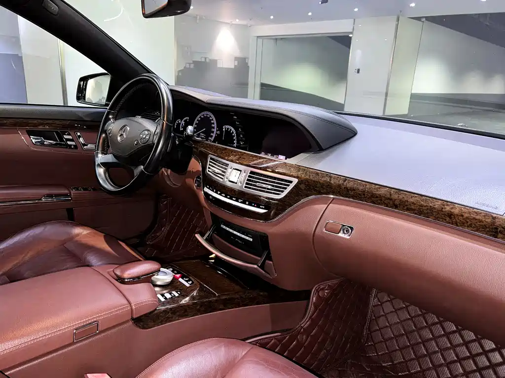 Mercedes-Benz S-Class 2013 — фото 12