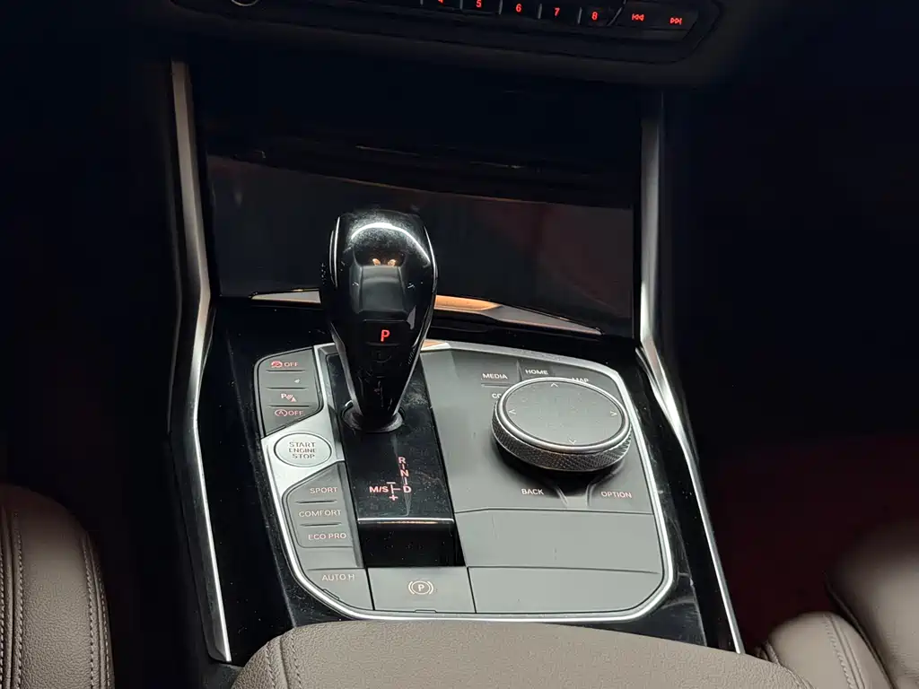 BMW 3 Series 2020