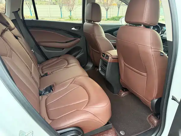 Buick Envision Plus 2018