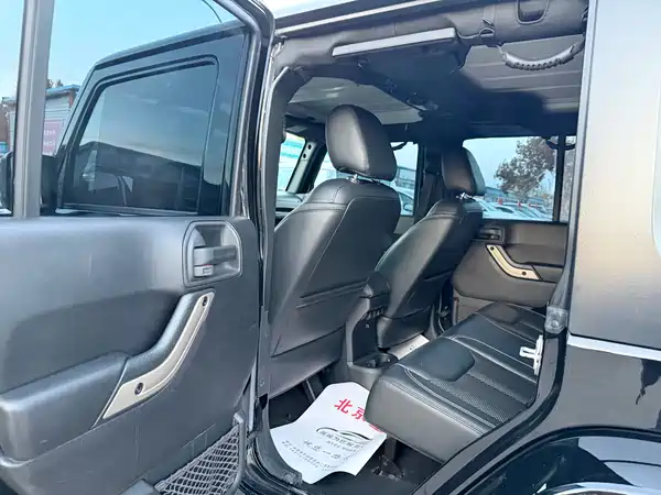 Jeep Wrangler 2016