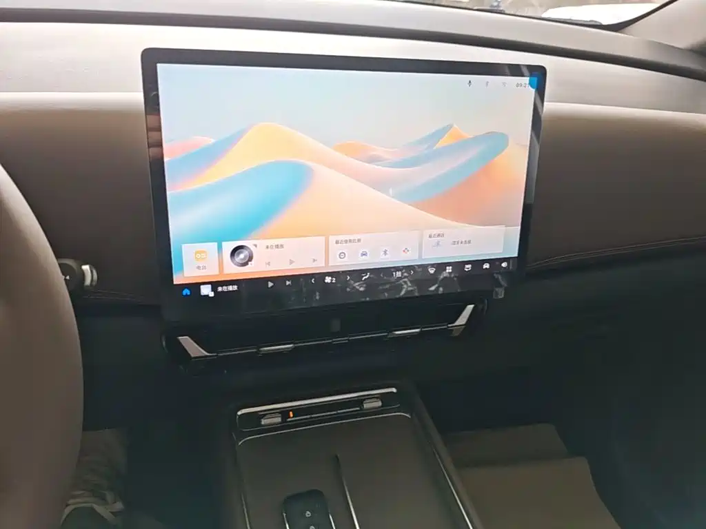 Wuling Starlight 730 New Energy 2025 — фото 13