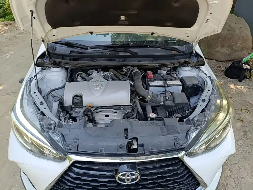 Toyota Yaris L 2021 — фото 20