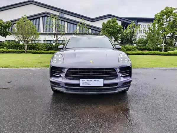 Porsche Macan 2020
