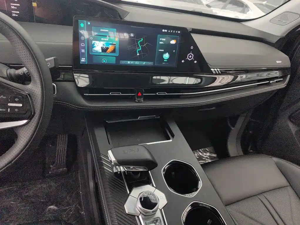 Changan UNI-K Smart Electronic Idd 2026 — фото 6