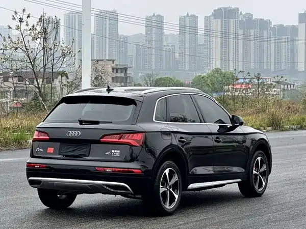 Audi Q5L 2018