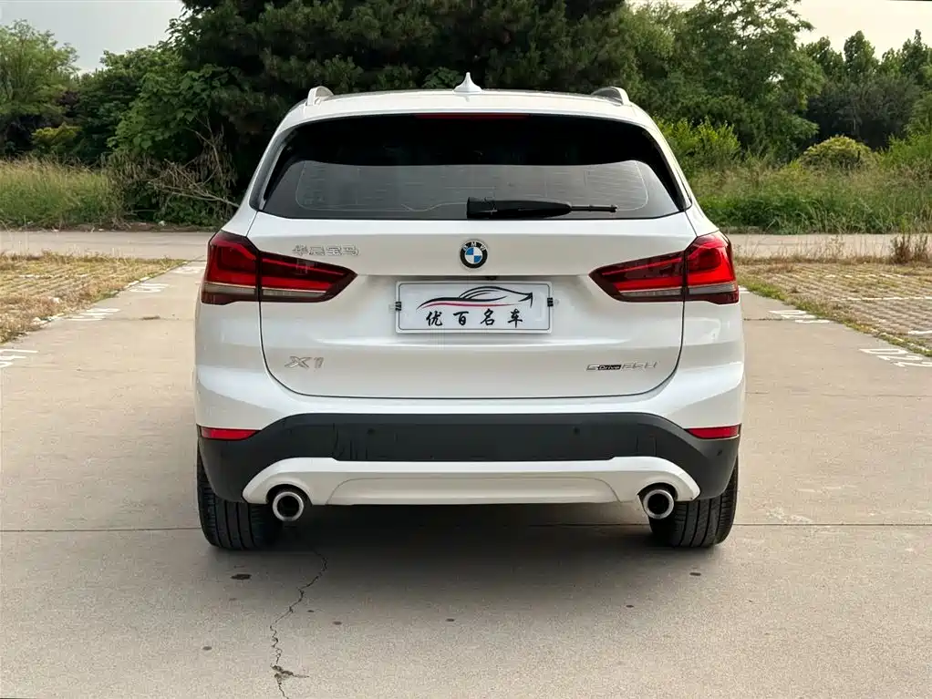 BMW X1 2022 — фото 5