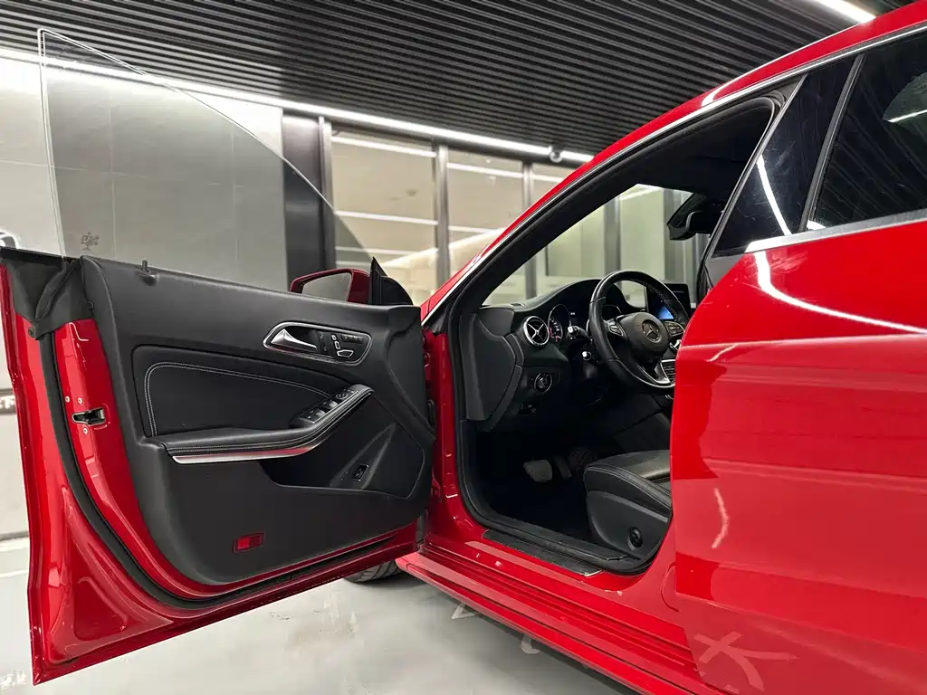 Mercedes-Benz CLA 2018 — фото 27