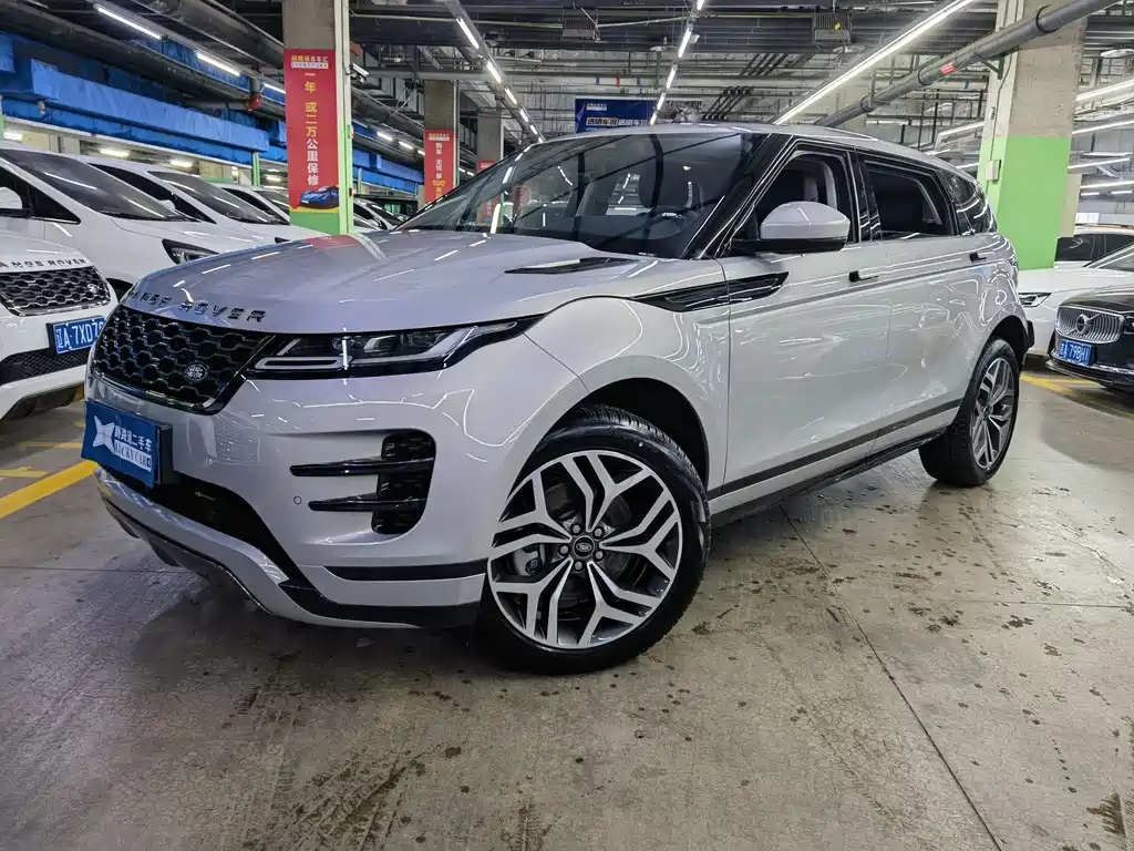Land Rover Evoque 2023 — фото 1