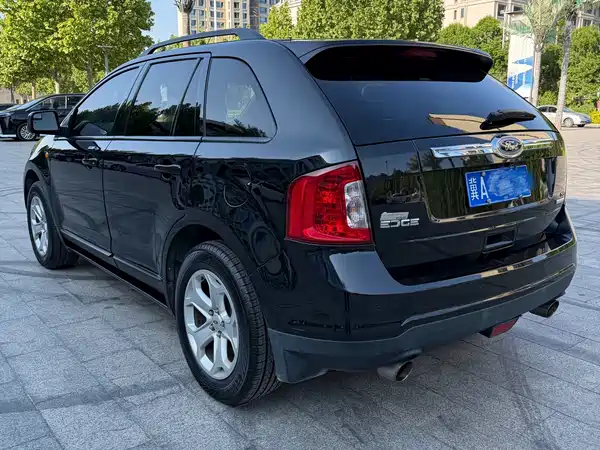 Ford Edge 2012