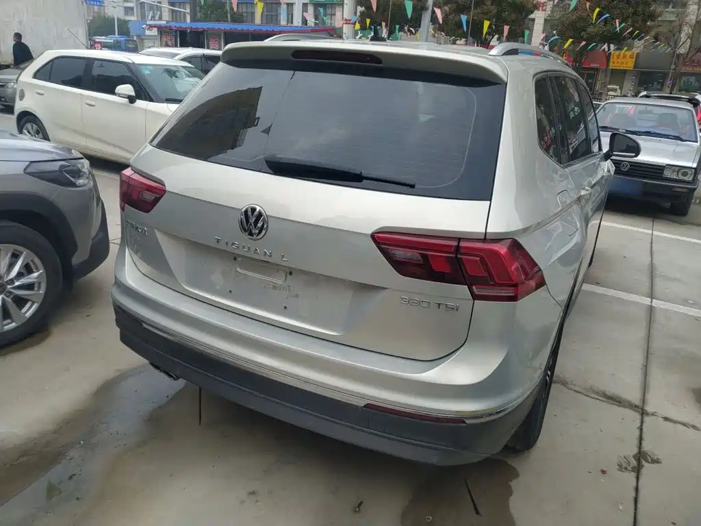 Volkswagen Tiguan L 2020