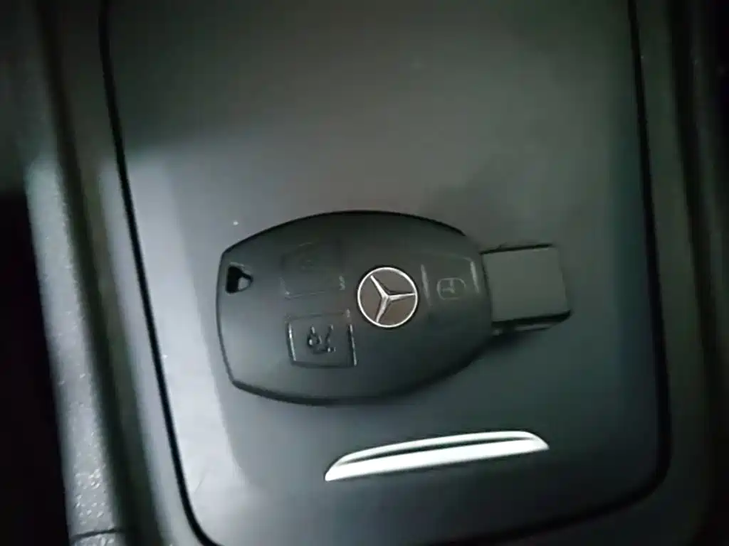 Mercedes-Benz CLA 2015 — фото 9