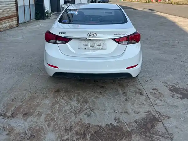 Hyundai Elantra Langdong 2016