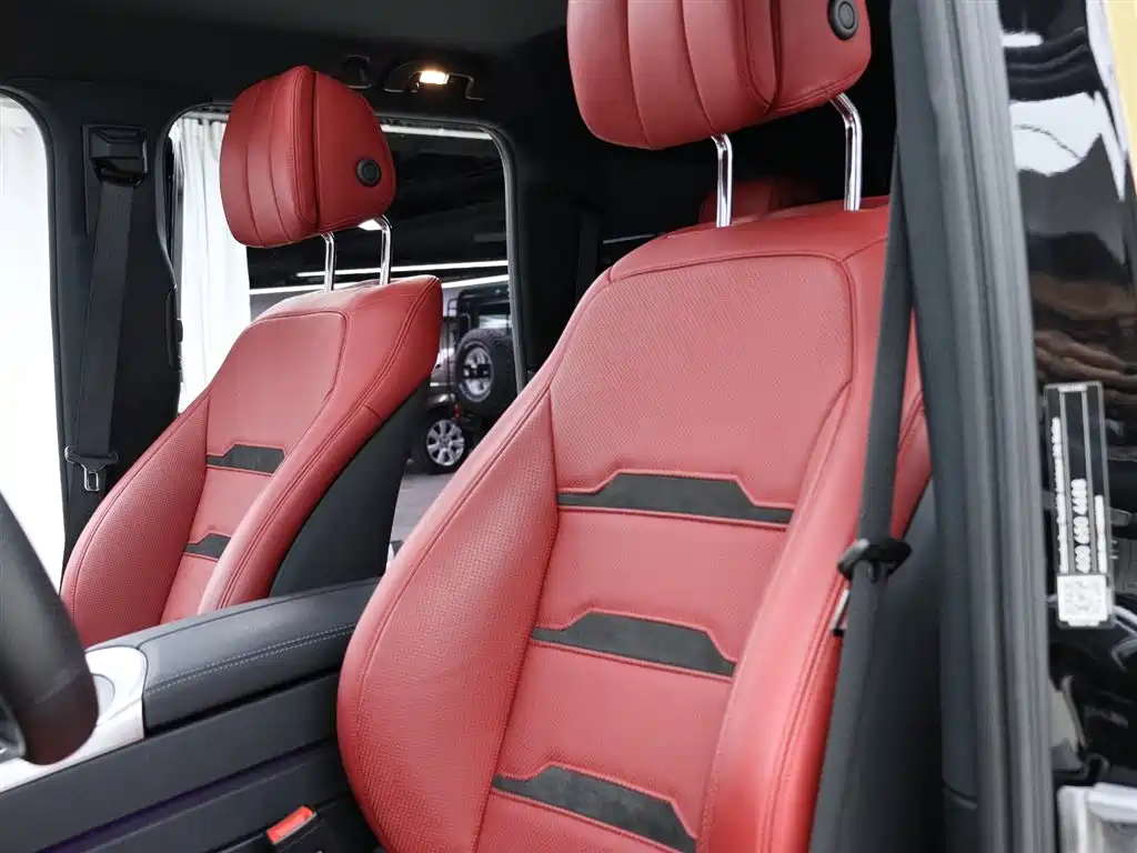 Mercedes-Benz G-Class 2024