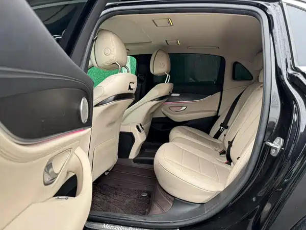 Mercedes-Benz E-Class 2017
