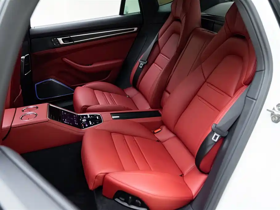 Porsche Panamera 2023 — фото 13