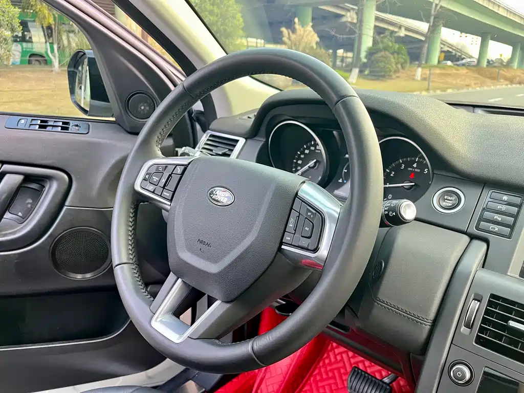 Land Rover Discovery Sport 2019 — фото 12