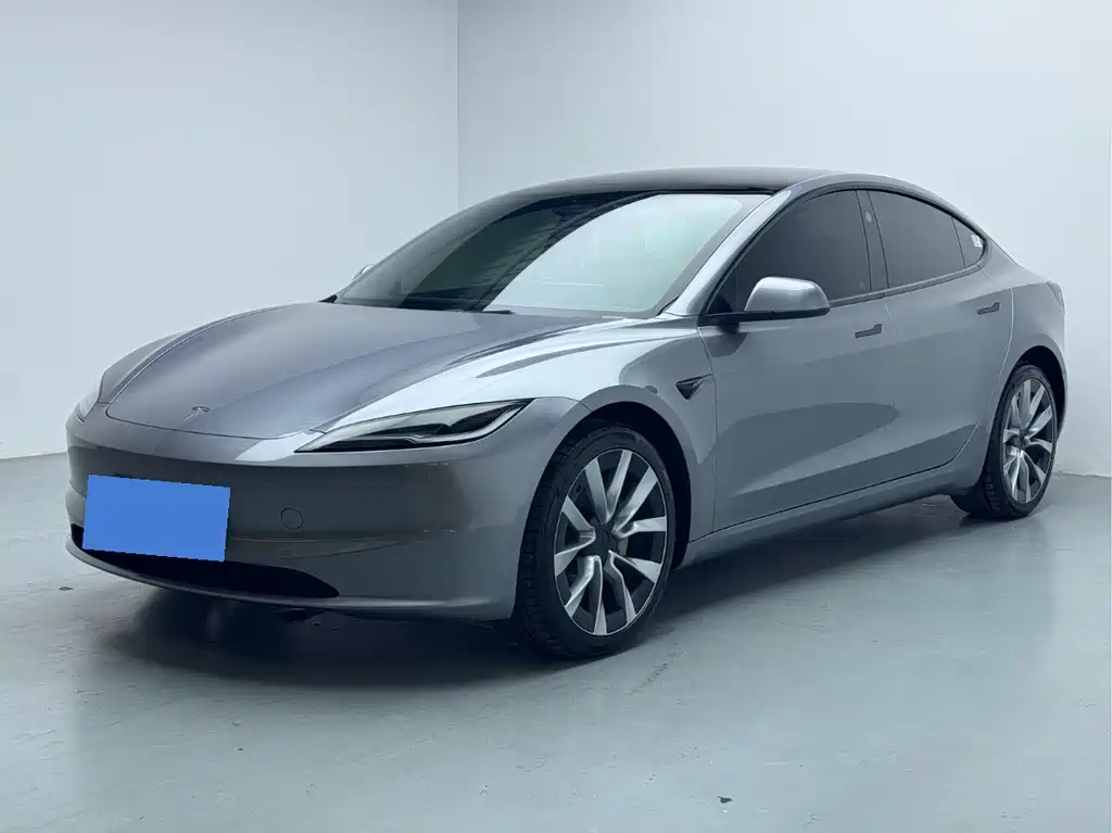 Tesla Model 3 2025 — фото 1