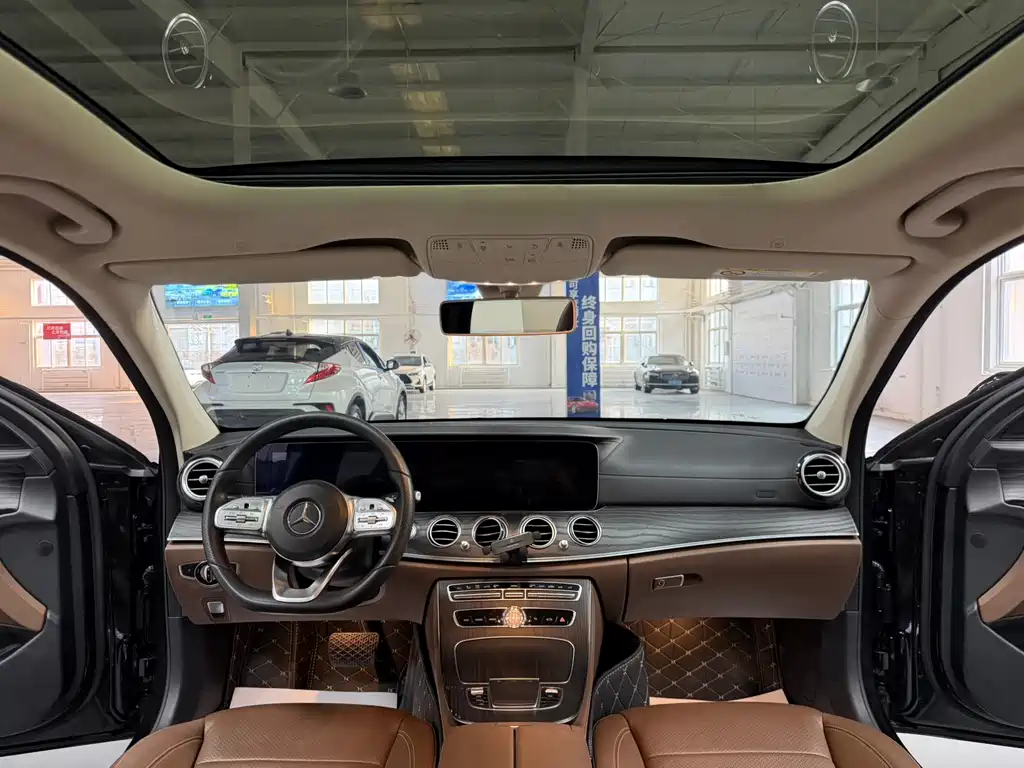 Mercedes-Benz E-Class 2019 — фото 9