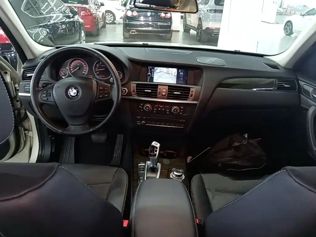 BMW X3 2014 — фото 10
