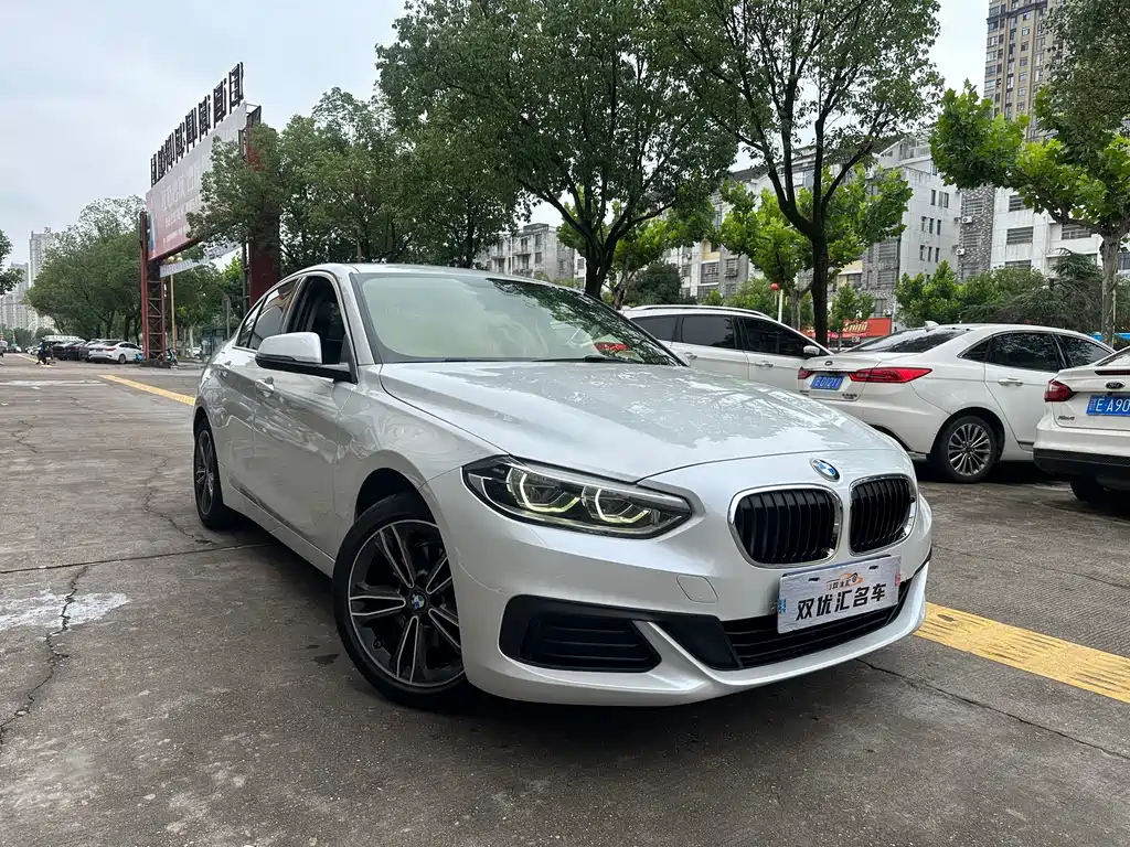 BMW 1 Series 2020