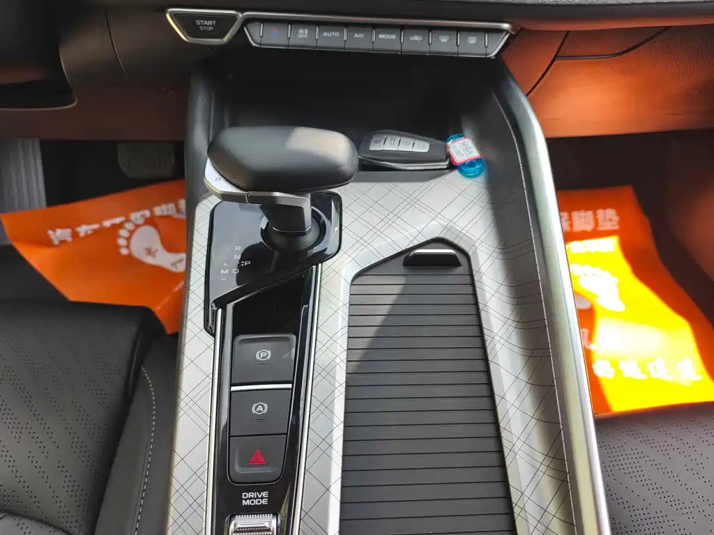 Geely Xingrui 2023 — фото 10