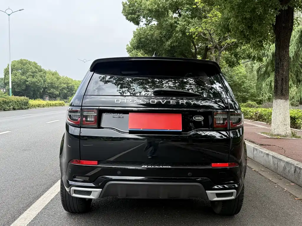 Land Rover Discovery Sport 2020 — фото 17