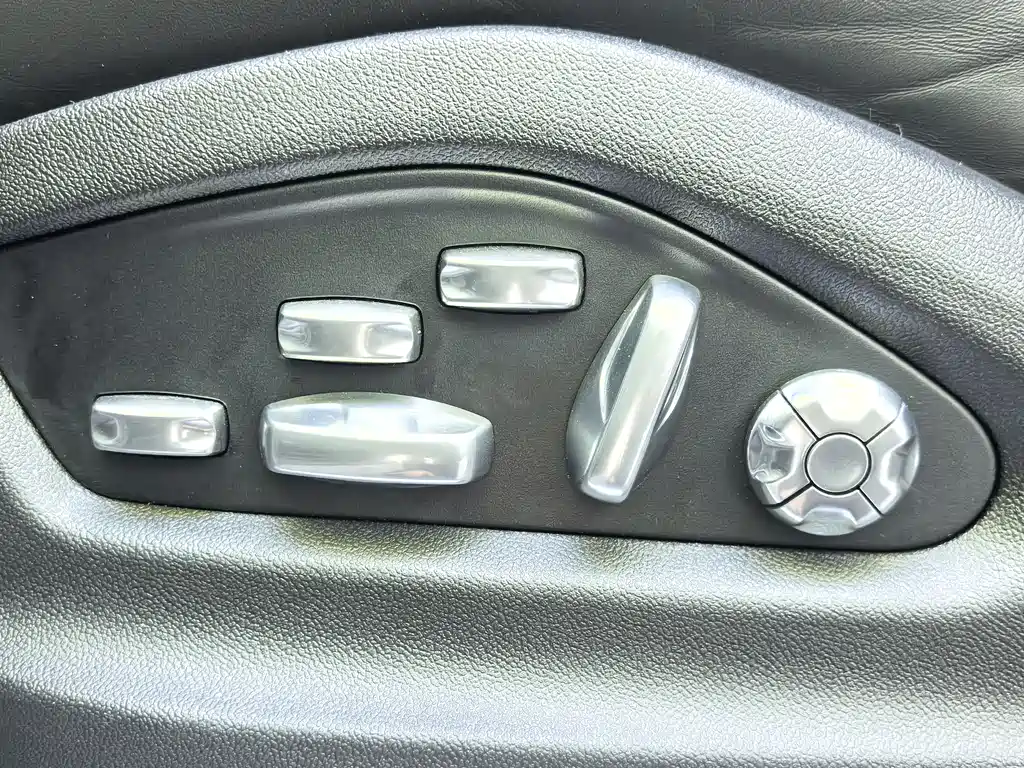Porsche Cayenne 2021 — фото 11