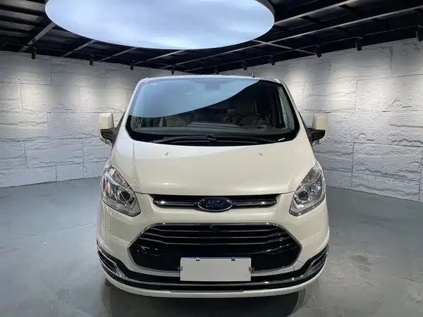 Ford Tourneo 2020