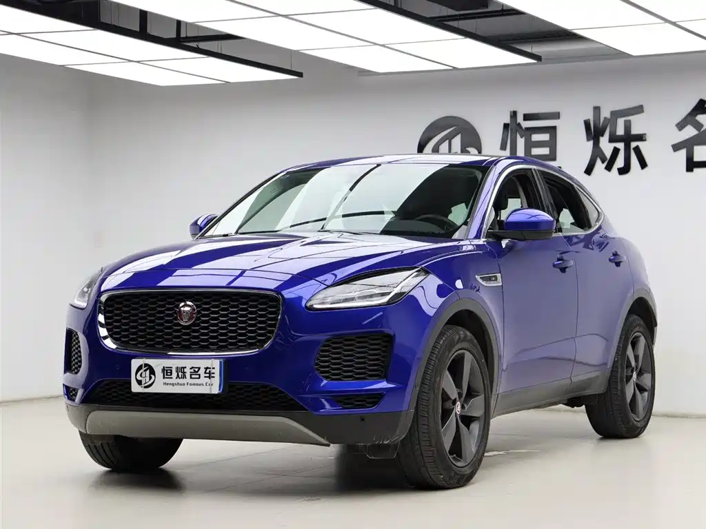 Jaguar E-PACE 2021 — фото 26