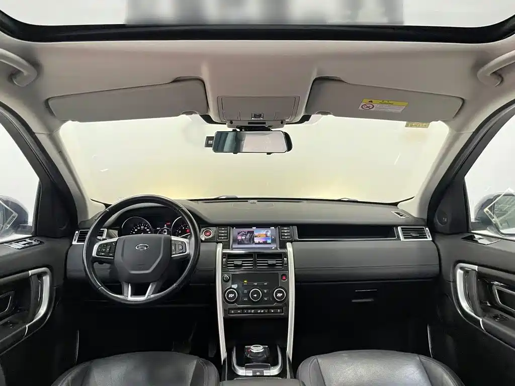 Land Rover Discovery Sport 2019 — фото 8