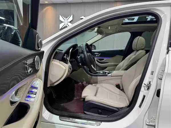 Mercedes-Benz C-Class 2015