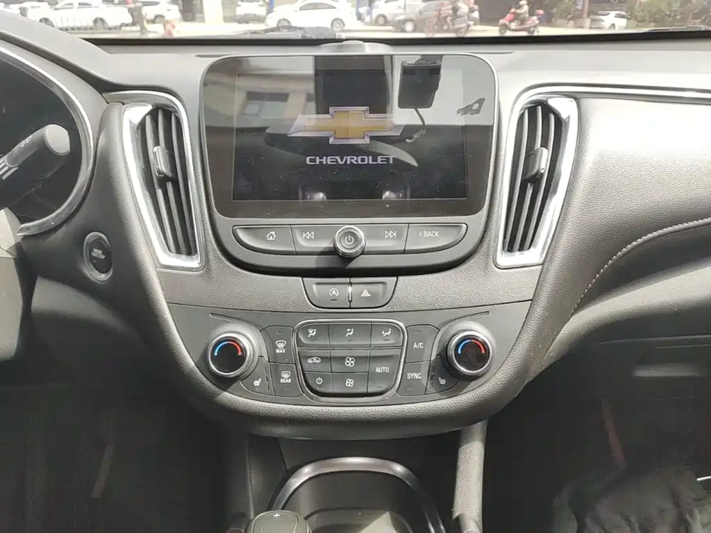 Chevrolet Malibu XL 2019 — фото 13