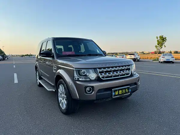 Land Rover Discovery 2015